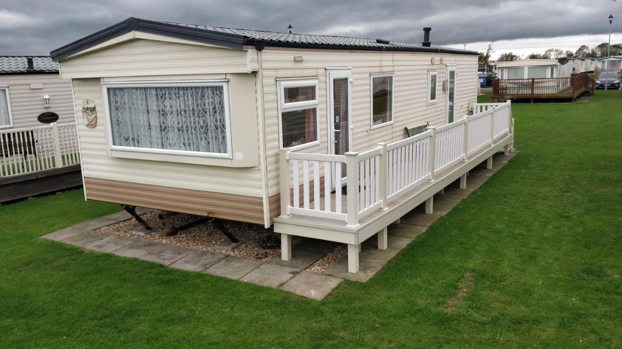 6 Berth Heated On The Chase *