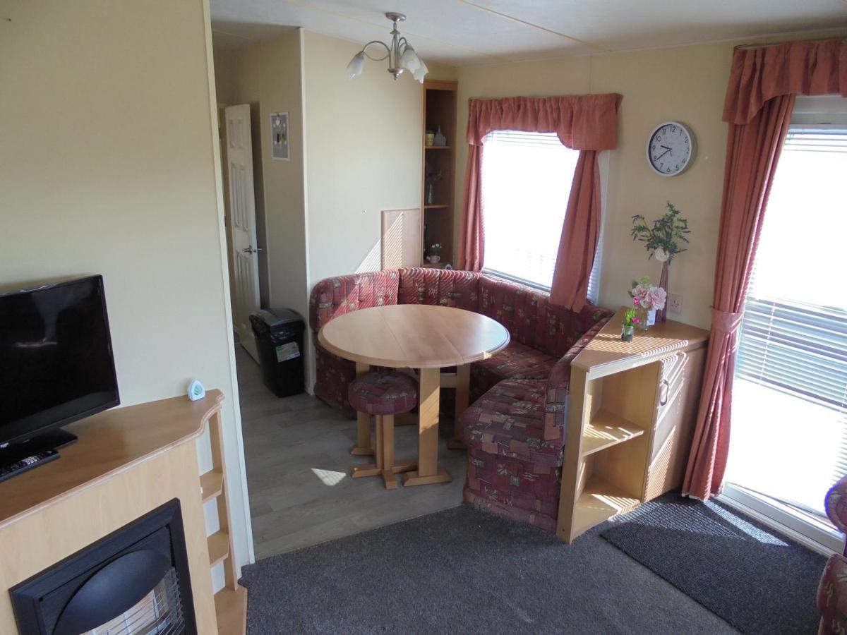 6 Berth Heated On The Chase Skegness